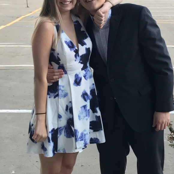 Lulus Blue and White Floral Dress - Picture 4 of 5